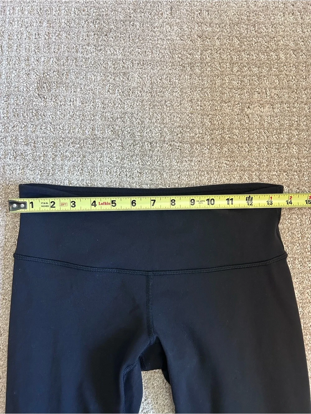Lululemon Black Crop Low Waisted Leggings Yoga Pants Size 6